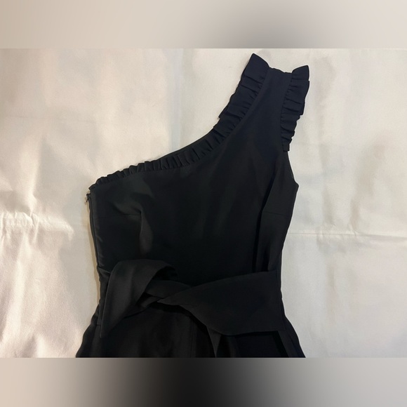 Saloni jumpsuit size 4 black one shoulder crepe front tie evening wear​​​​​ - Picture 5 of 11